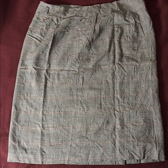 Jones New York Tan Pencil Skirt Knee-Length Casual - Picture 3 of 5